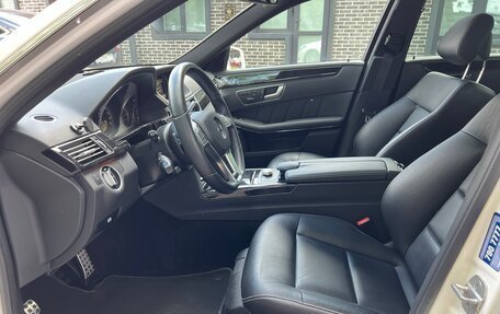 Mercedes-Benz E-Класс, 2011 год, 1 990 000 рублей, 8 фотография