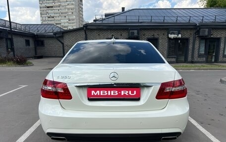 Mercedes-Benz E-Класс, 2011 год, 1 990 000 рублей, 19 фотография