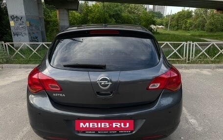 Opel Astra J, 2012 год, 790 000 рублей, 3 фотография