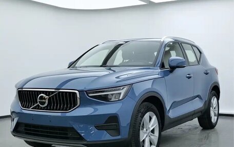 Volvo XC40 I, 2024 год, 4 000 000 рублей, 1 фотография