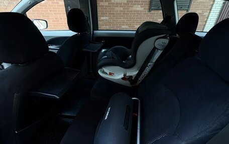 Mitsubishi Grandis, 2007 год, 1 100 000 рублей, 9 фотография