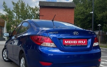 Hyundai Solaris II рестайлинг, 2011 год, 570 000 рублей, 5 фотография