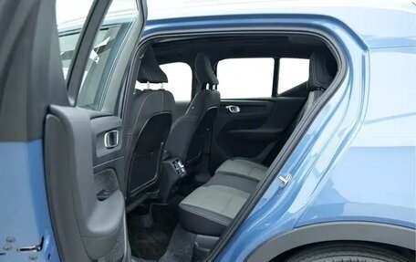 Volvo XC40 I, 2024 год, 4 000 000 рублей, 23 фотография