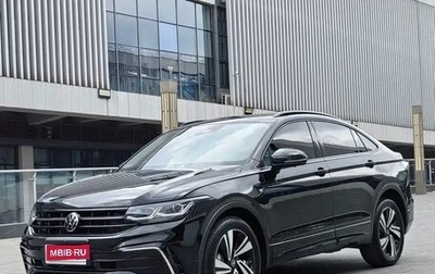 Volkswagen Tiguan II, 2023 год, 3 800 000 рублей, 1 фотография