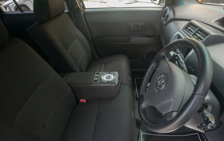 Toyota bB II рестайлинг, 2011 год, 675 000 рублей, 10 фотография