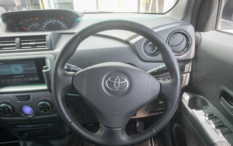 Toyota bB II рестайлинг, 2011 год, 675 000 рублей, 15 фотография