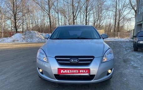 KIA cee'd I рестайлинг, 2008 год, 485 000 рублей, 2 фотография