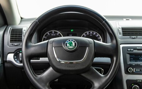 Skoda Octavia, 2011 год, 928 000 рублей, 15 фотография
