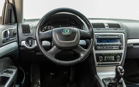 Skoda Octavia, 2011 год, 928 000 рублей, 14 фотография
