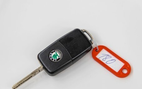 Skoda Octavia, 2011 год, 928 000 рублей, 37 фотография