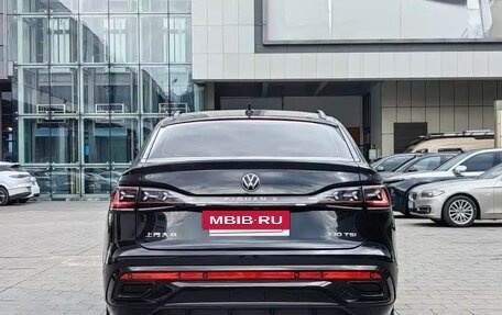 Volkswagen Tiguan II, 2023 год, 3 800 000 рублей, 6 фотография