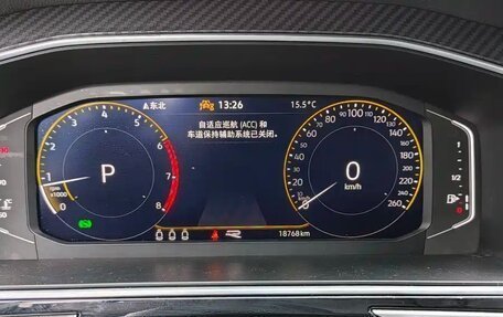 Volkswagen Tiguan II, 2023 год, 3 800 000 рублей, 14 фотография