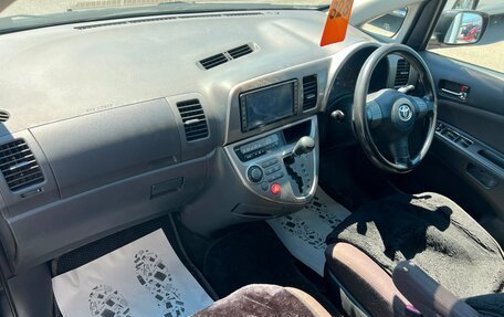 Toyota Wish II, 2004 год, 739 000 рублей, 13 фотография