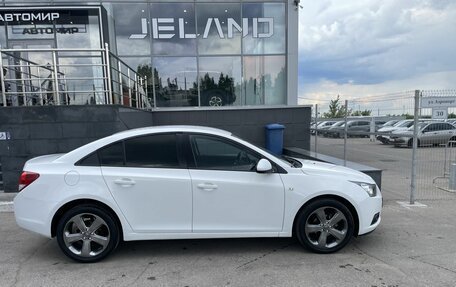 Chevrolet Cruze II, 2011 год, 850 000 рублей, 4 фотография