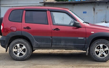 Chevrolet Niva I рестайлинг, 2013 год, 295 000 рублей, 3 фотография