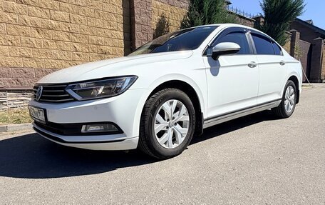 Volkswagen Passat B8 рестайлинг, 2017 год, 1 680 000 рублей, 8 фотография