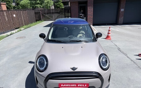 MINI Hatch, 2021 год, 2 750 000 рублей, 40 фотография