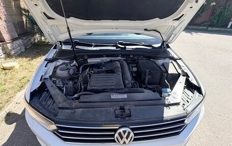 Volkswagen Passat B8 рестайлинг, 2017 год, 1 680 000 рублей, 11 фотография