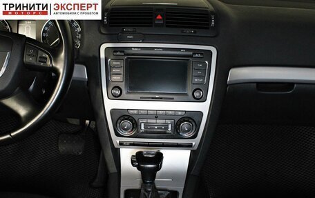 Skoda Octavia, 2012 год, 897 000 рублей, 14 фотография