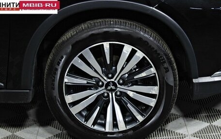 Mitsubishi Outlander III рестайлинг 3, 2018 год, 2 197 000 рублей, 10 фотография