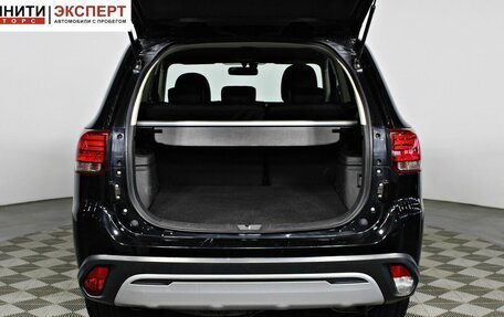 Mitsubishi Outlander III рестайлинг 3, 2018 год, 2 197 000 рублей, 17 фотография
