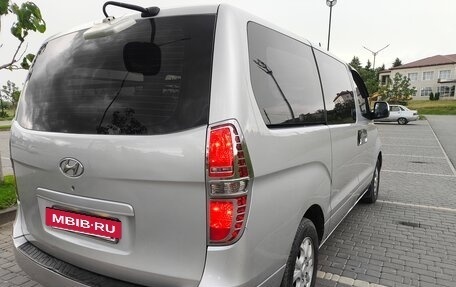 Hyundai Grand Starex Grand Starex I рестайлинг 2, 2008 год, 1 300 000 рублей, 6 фотография