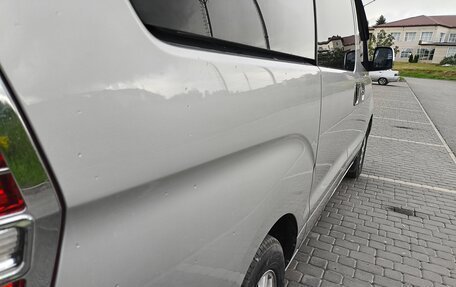 Hyundai Grand Starex Grand Starex I рестайлинг 2, 2008 год, 1 300 000 рублей, 9 фотография