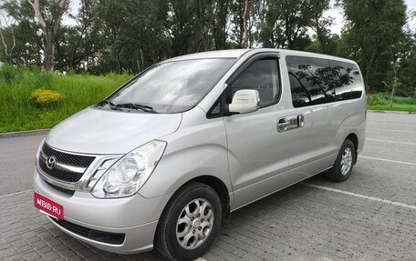 Hyundai Grand Starex Grand Starex I рестайлинг 2, 2008 год, 1 300 000 рублей, 32 фотография