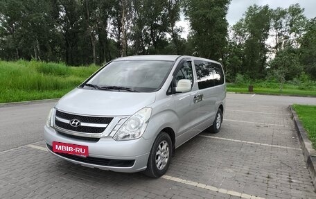 Hyundai Grand Starex Grand Starex I рестайлинг 2, 2008 год, 1 300 000 рублей, 26 фотография