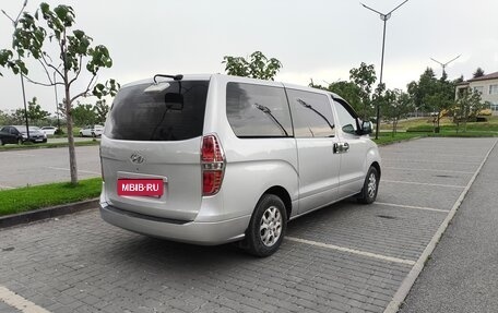 Hyundai Grand Starex Grand Starex I рестайлинг 2, 2008 год, 1 300 000 рублей, 29 фотография