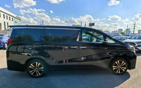 Toyota Alphard III, 2019 год, 4 399 000 рублей, 8 фотография