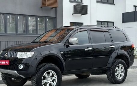 Mitsubishi Pajero Sport II рестайлинг, 2012 год, 1 550 000 рублей, 1 фотография