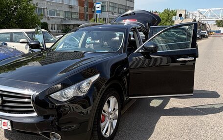 Infiniti QX70, 2016 год, 2 650 000 рублей, 1 фотография