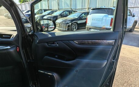 Toyota Alphard III, 2019 год, 4 399 000 рублей, 16 фотография