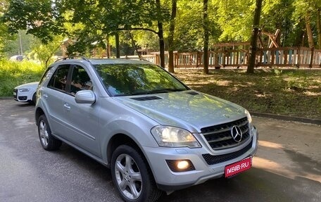 Mercedes-Benz M-Класс, 2008 год, 1 480 000 рублей, 1 фотография