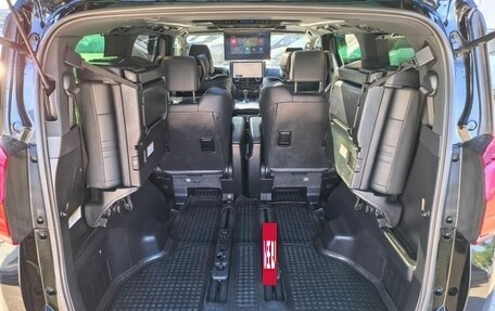 Toyota Alphard III, 2019 год, 4 399 000 рублей, 21 фотография