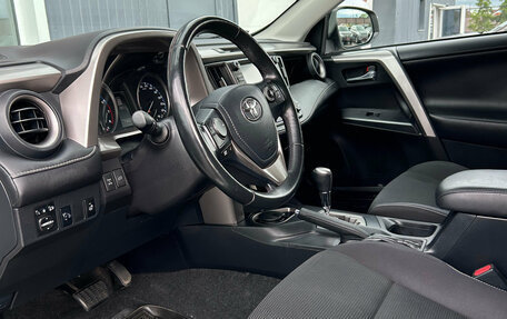 Toyota RAV4, 2016 год, 2 365 000 рублей, 9 фотография