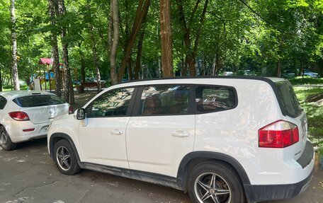 Chevrolet Orlando I, 2014 год, 1 550 000 рублей, 2 фотография