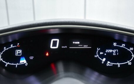 Nissan Serena IV, 2011 год, 1 230 000 рублей, 16 фотография