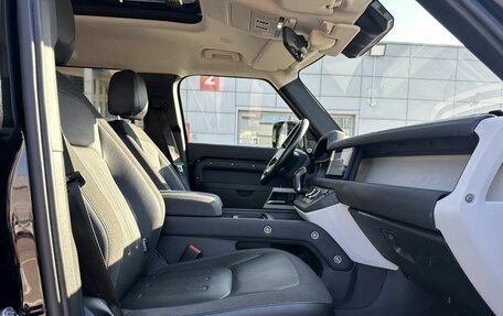 Land Rover Defender II, 2021 год, 5 699 000 рублей, 9 фотография