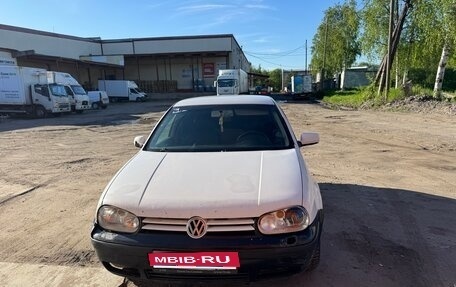 Volkswagen Golf IV, 2003 год, 300 000 рублей, 1 фотография