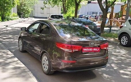 KIA Rio III рестайлинг, 2016 год, 1 100 000 рублей, 1 фотография