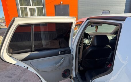 Volkswagen Golf IV, 2003 год, 300 000 рублей, 7 фотография