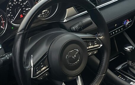 Mazda 6, 2018 год, 1 800 000 рублей, 8 фотография