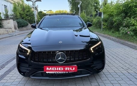 Mercedes-Benz E-Класс, 2021 год, 4 999 000 рублей, 2 фотография