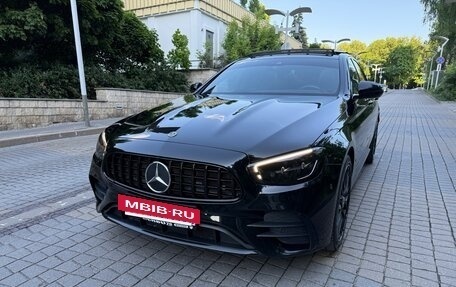 Mercedes-Benz E-Класс, 2021 год, 4 999 000 рублей, 9 фотография