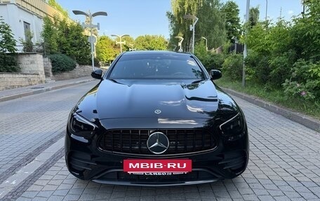 Mercedes-Benz E-Класс, 2021 год, 4 999 000 рублей, 34 фотография