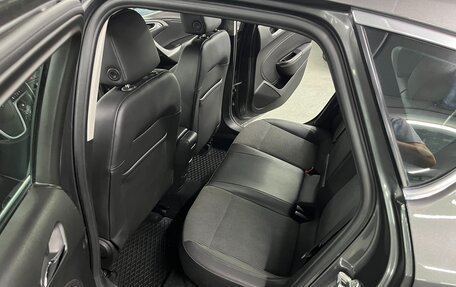 Opel Astra J, 2010 год, 885 000 рублей, 19 фотография