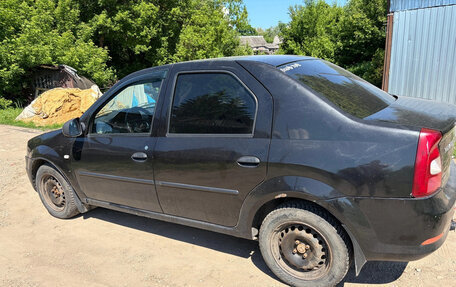 Renault Logan I, 2010 год, 320 000 рублей, 3 фотография