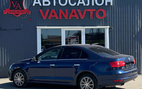 Volkswagen Jetta VI, 2013 год, 1 050 000 рублей, 7 фотография